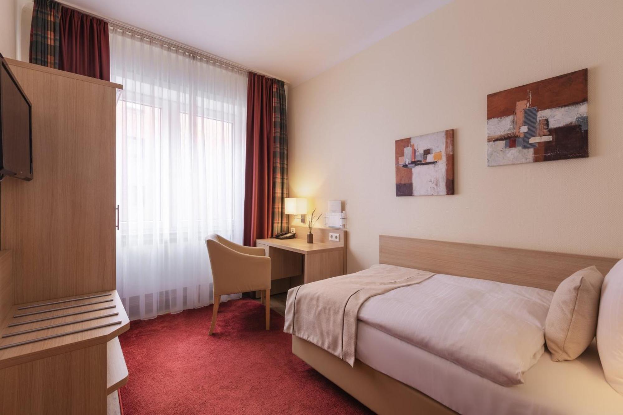 Garner Hotel Hamburg - Wandsbek Marktplatz Luaran gambar